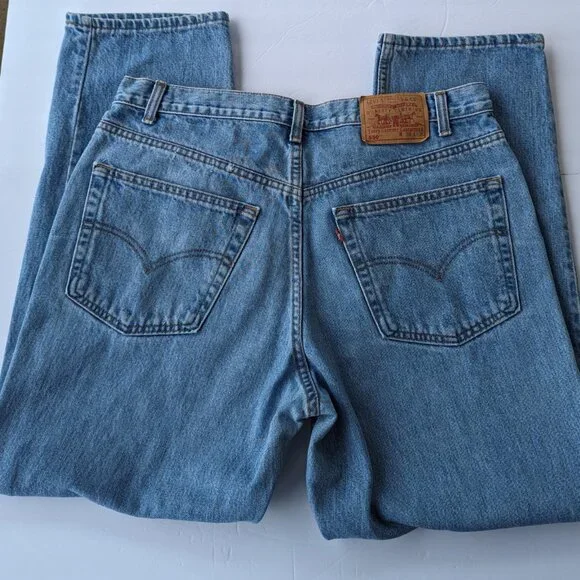 Men's 550 Levi Strauss & Co Blue Jeans Denim 38 x 30 - Picture 9 of 16